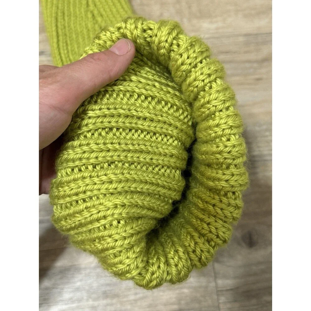 New Hand Knitted Bright Green Acrylic Faux Christmas Cap Hat W/ PomPom Adult